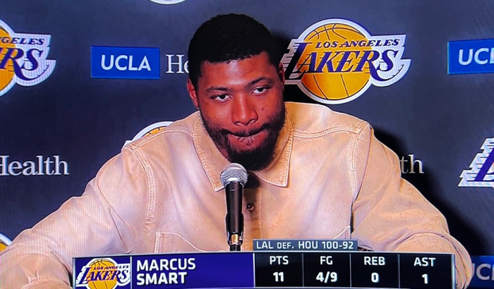 湖人防守担当凸显：詹姆斯飞身救球，卢卡AR全力