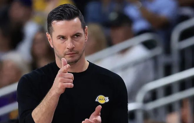 湖人险胜魔术肯纳德绝杀雷迪克战术获赞艾顿关