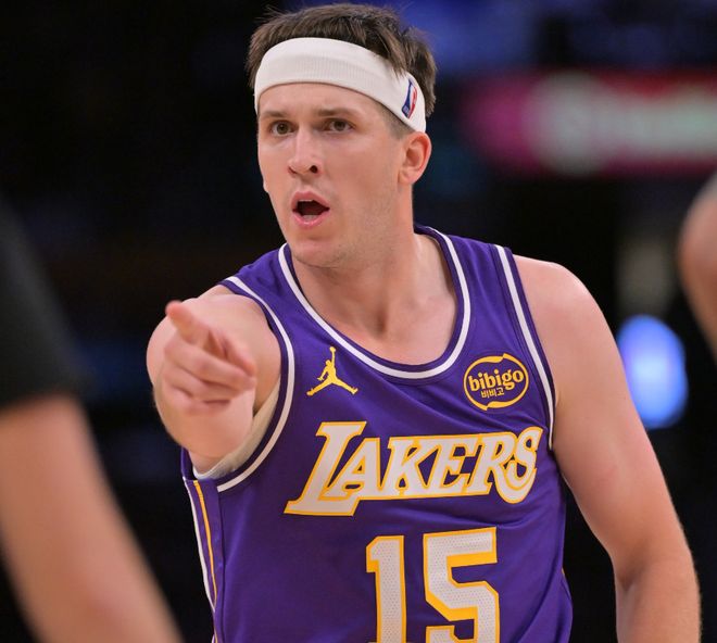 湖人险胜魔术肯纳德绝杀雷迪克战术获赞艾顿关