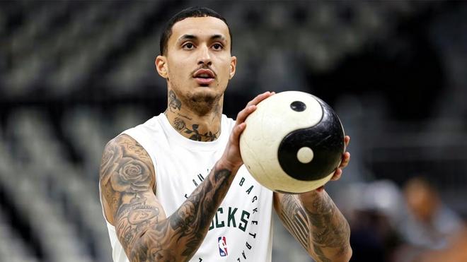 库兹马获年度最平常球员称号 数据分析揭示中庸