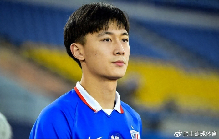 穆斯卡特率上港双冠王后遇困境 颜骏凌失误引争